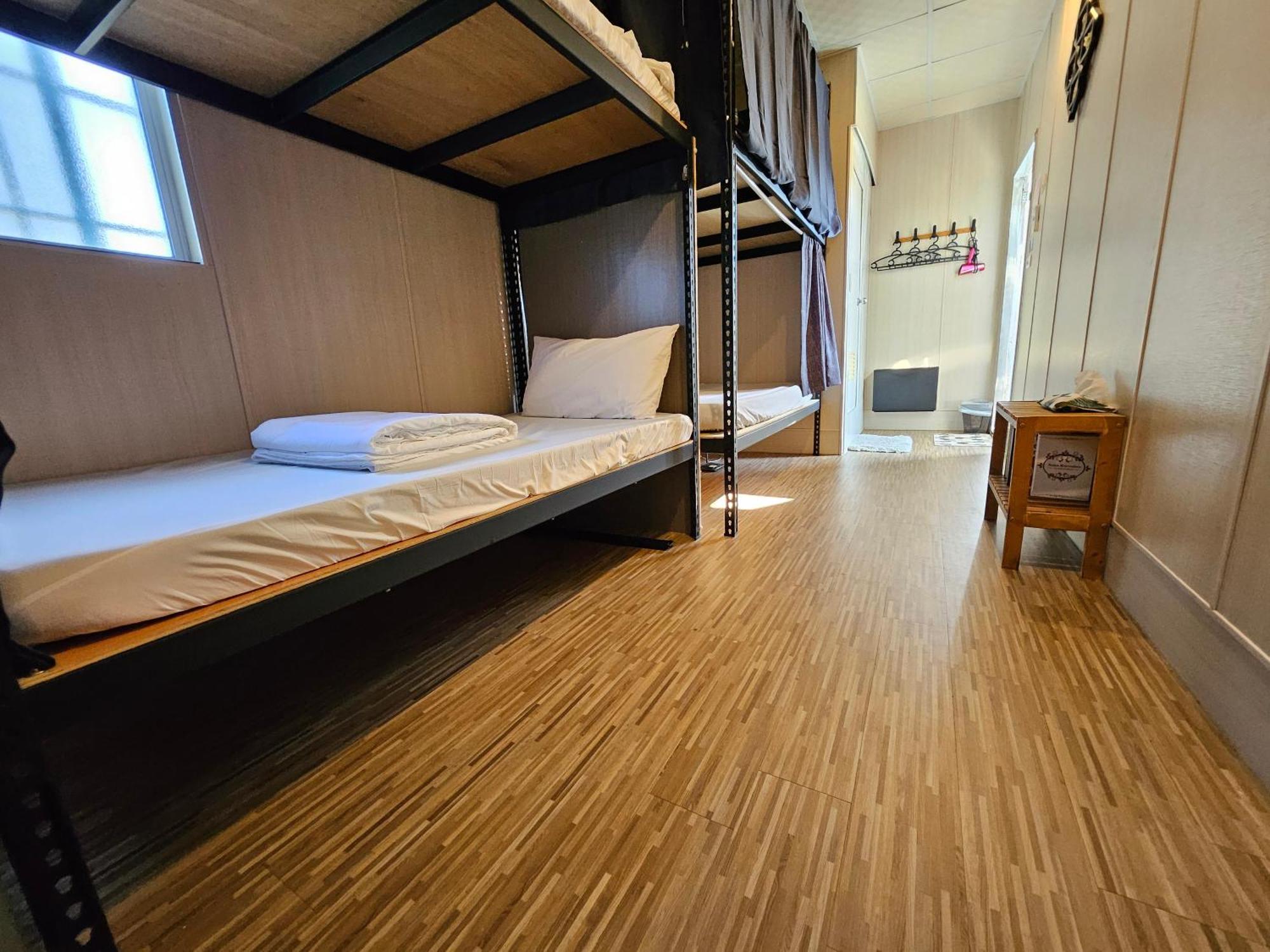 舞浪海景旅店 Hotel остров Ламай Екстериор снимка